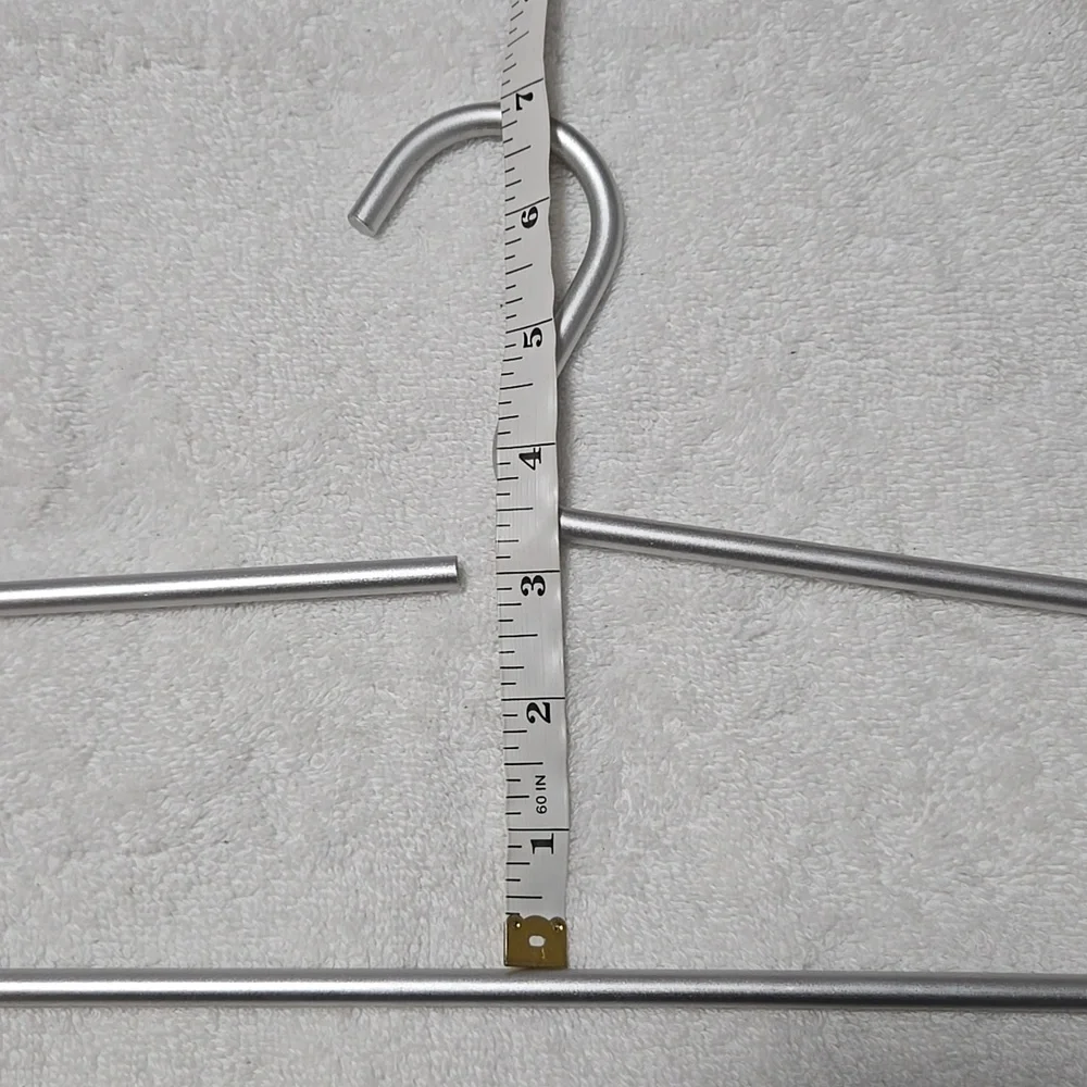 Silvery Metal Hangers Set - 3